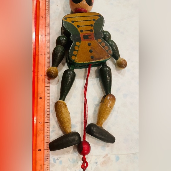 Vintage M. Gschnitzer Austrian Wooden Pull String Jointed Soldier & Bear Puppet - Picture 9 of 13